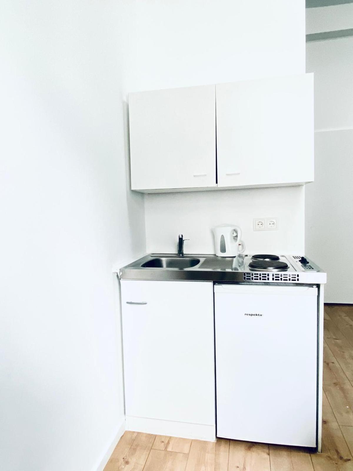 8 Fully Equipped W Terrace Margareten