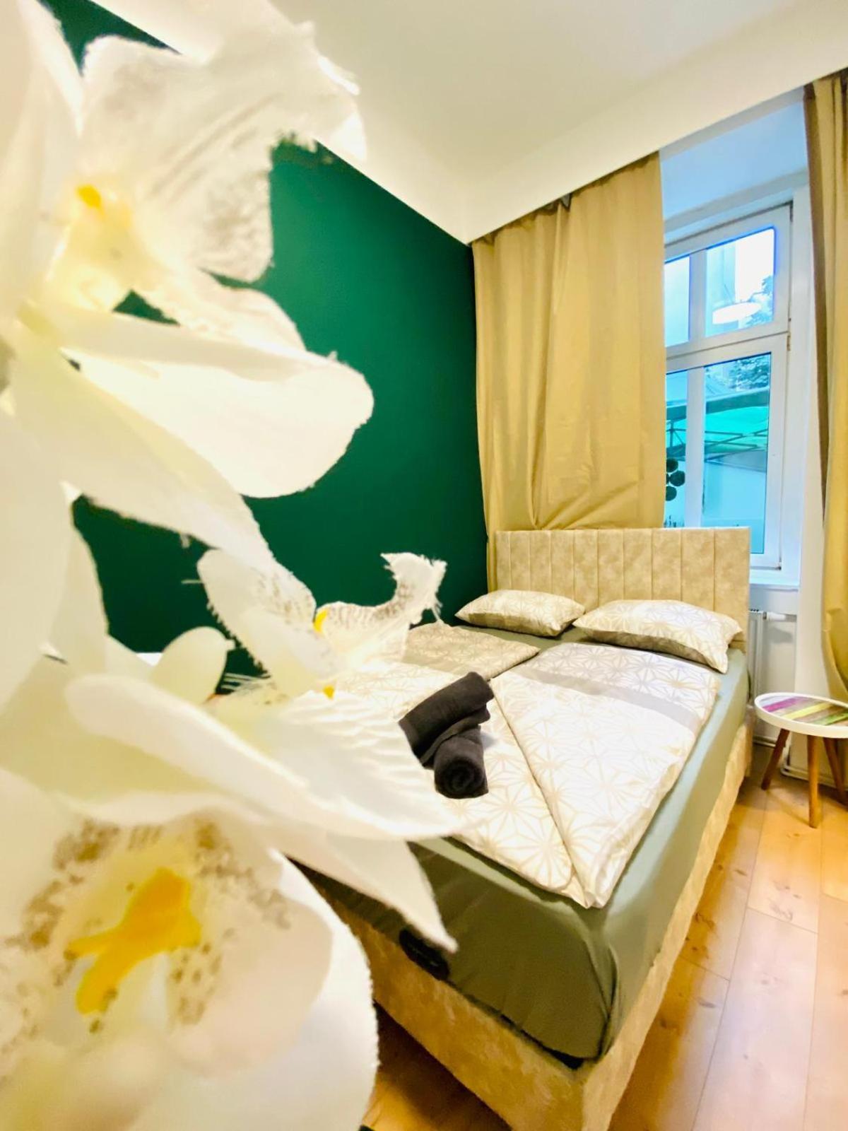 Apartment 8 Fully Equipped W Terrace Margareten *