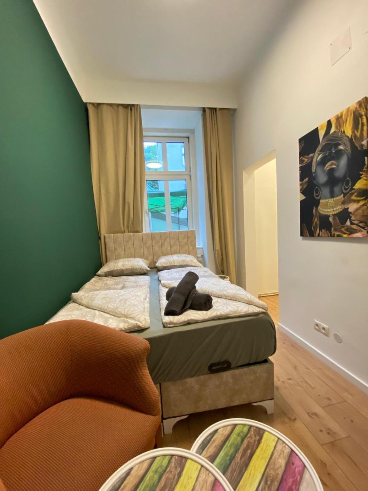Apartment 8 Fully Equipped W Terrace Margareten