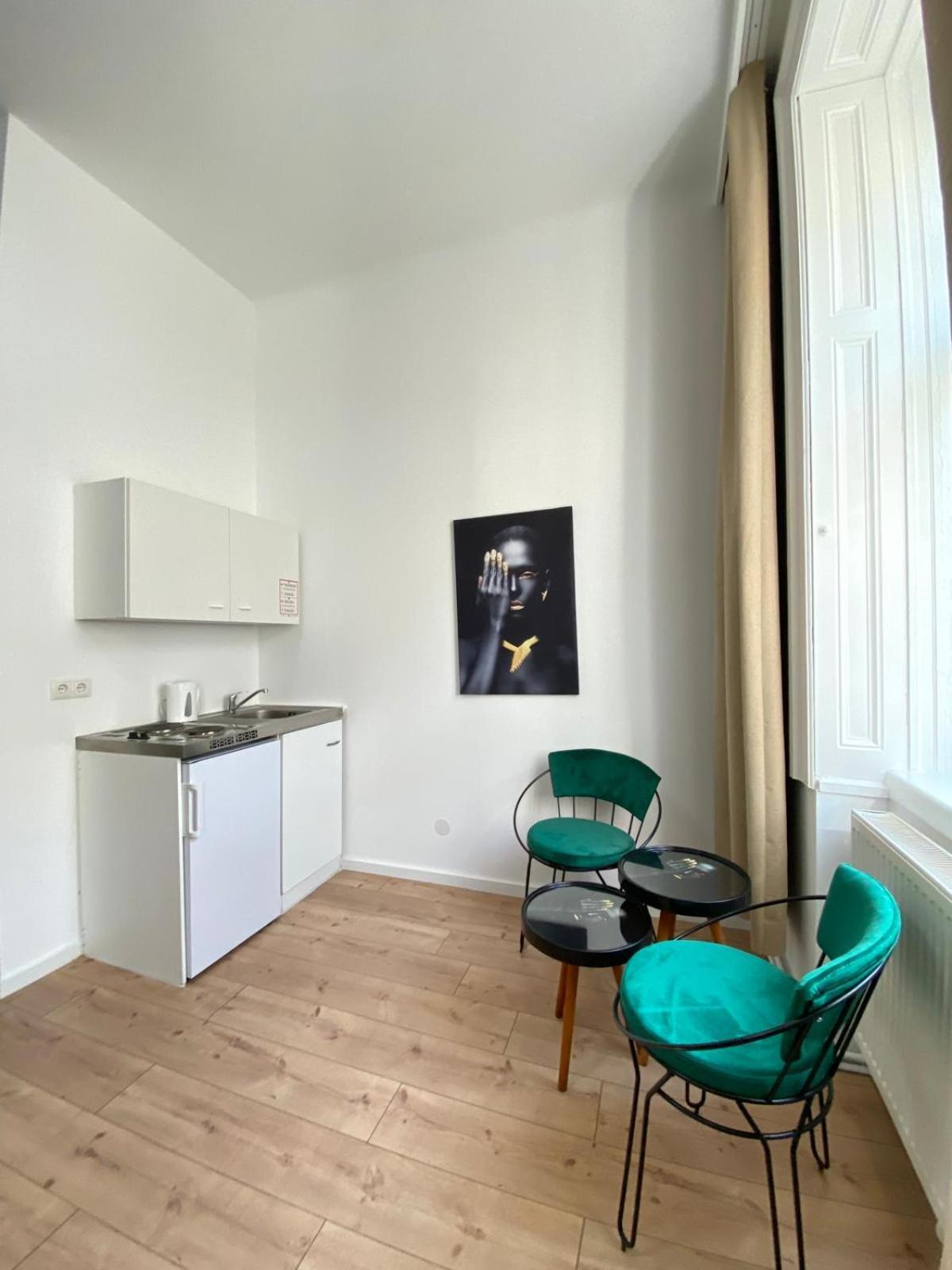 Apartment 8 Fully Equipped W Terrace Margareten