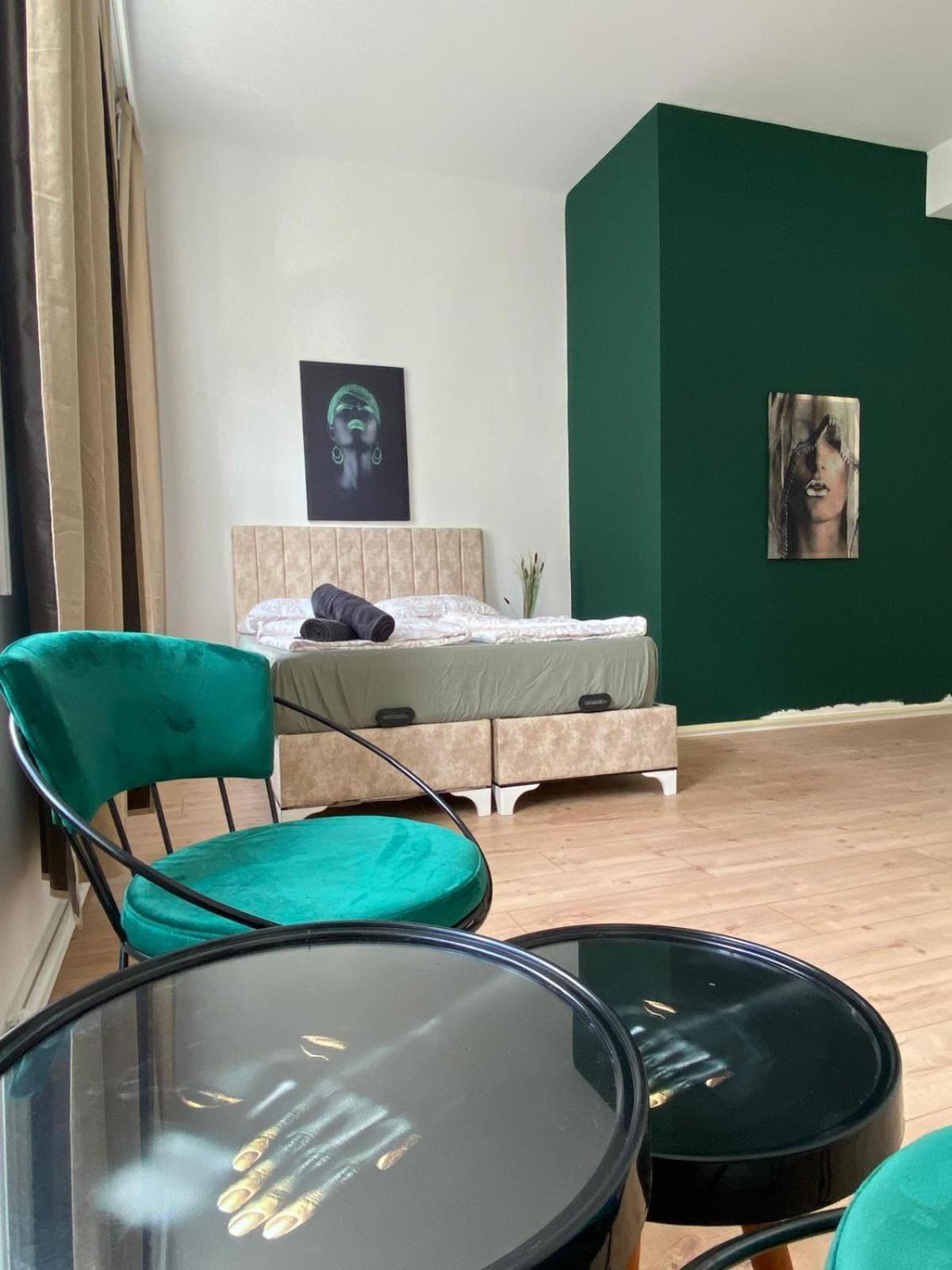 Apartment 8 Fully Equipped W Terrace Margareten