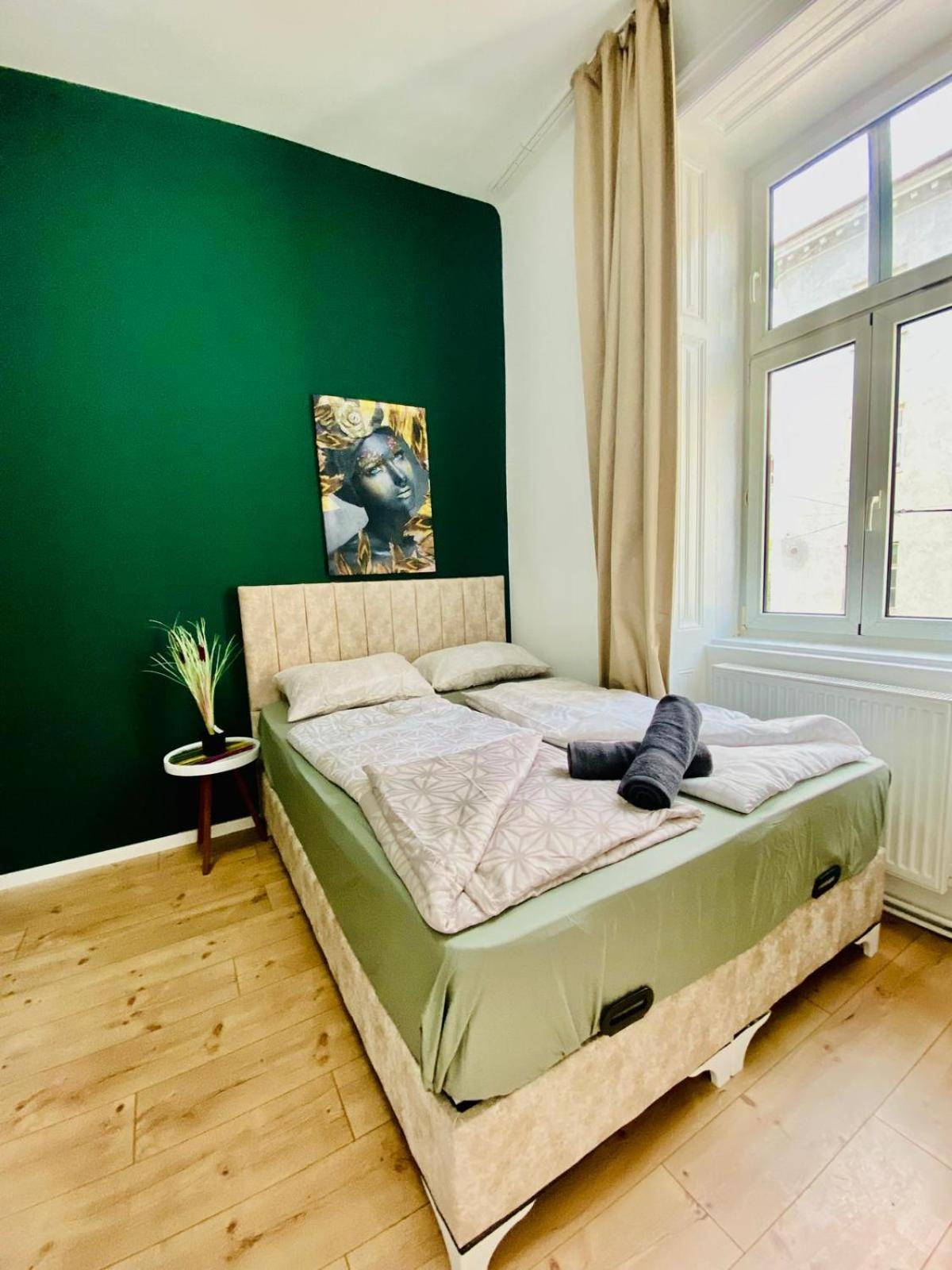 8 Fully Equipped W Terrace Margareten * Wien